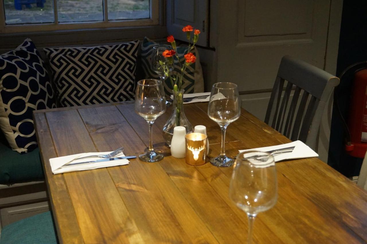 The Barge Inn Bradford-On-Avon Екстер'єр фото