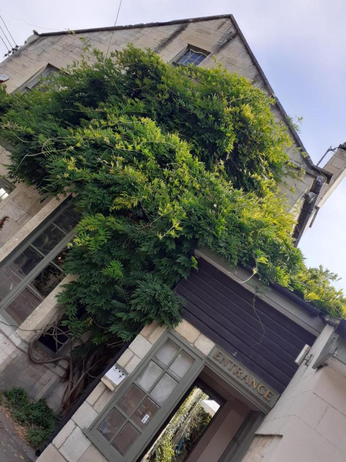 The Barge Inn Bradford-On-Avon Екстер'єр фото