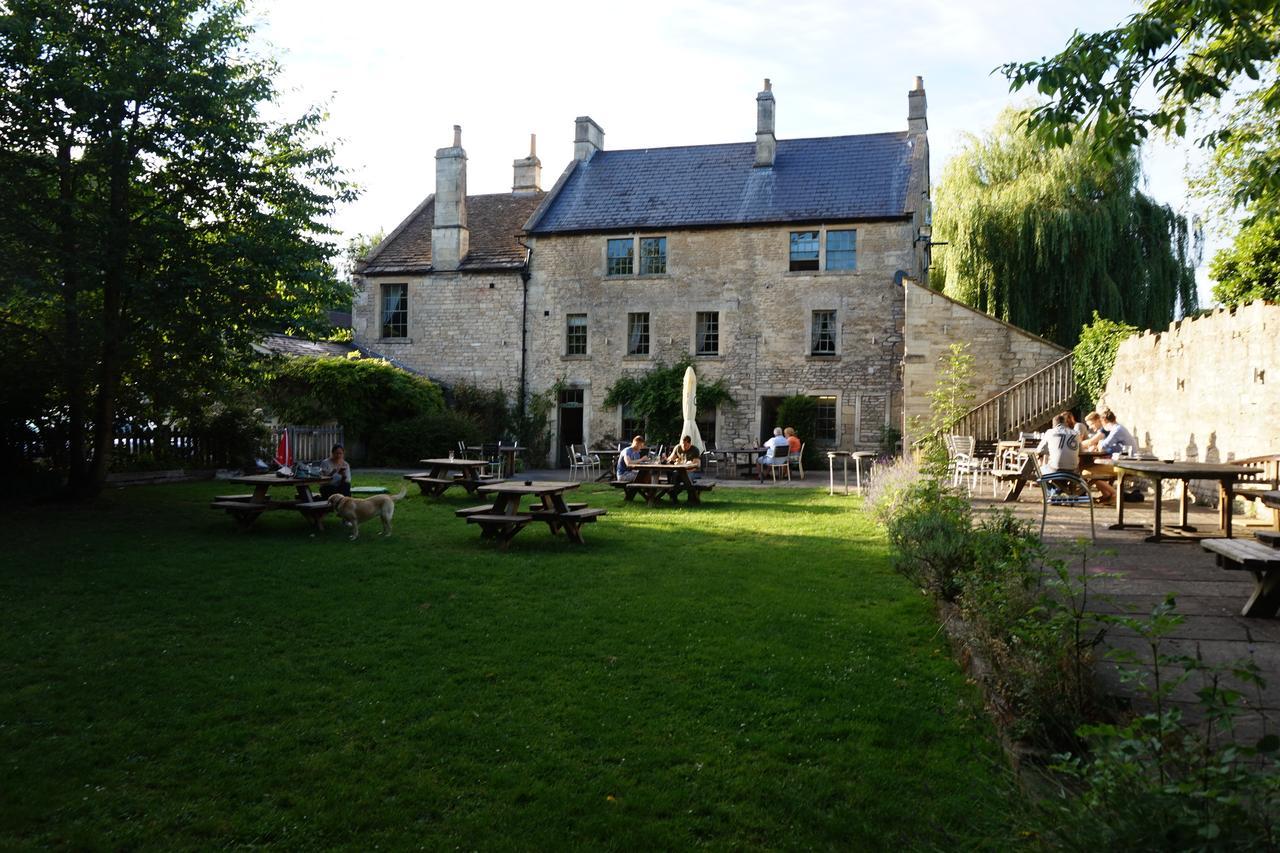 The Barge Inn Bradford-On-Avon Екстер'єр фото